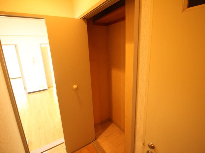 物件内観写真20　(収納)