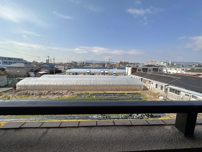 物件内観写真22　(室内からの展望)