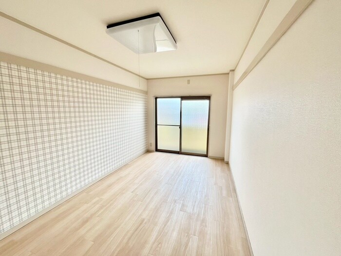 物件内観写真9　(居室)