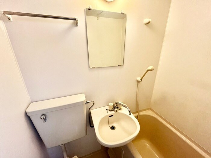 物件内観写真15　(洗面)