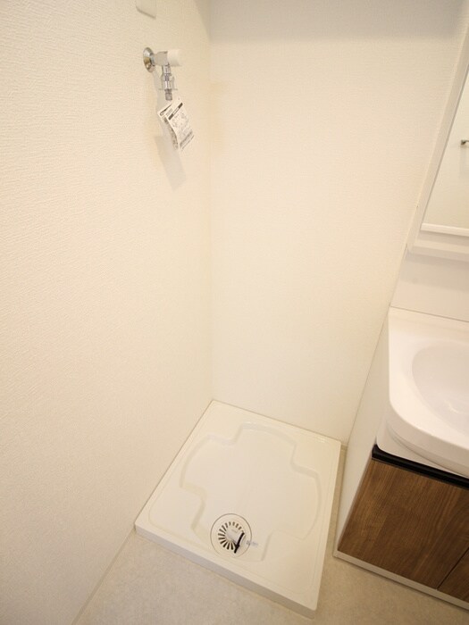 物件内観写真20　(洗濯機置場)