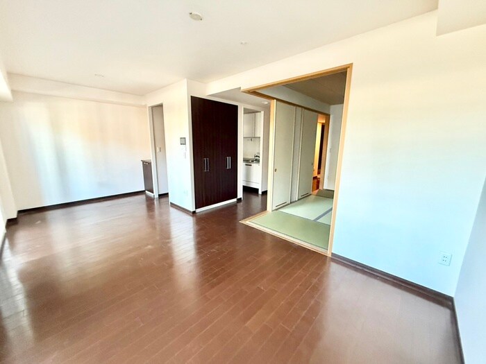 物件内観写真5　(居室)