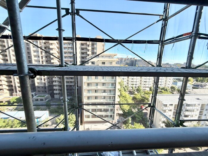 物件内観写真18　(室内からの展望)