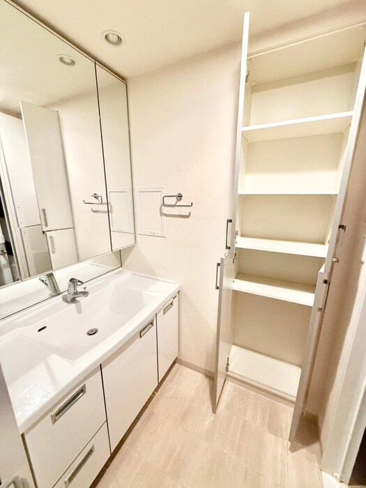 物件内観写真20　(洗面)