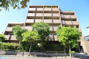 オーキッドコート羽衣外観写真