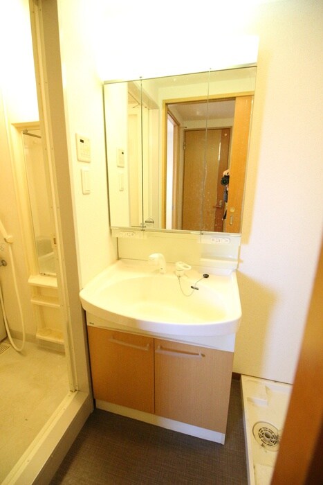 物件内観写真12　(洗面)