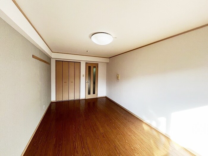 物件内観写真15　(居室)