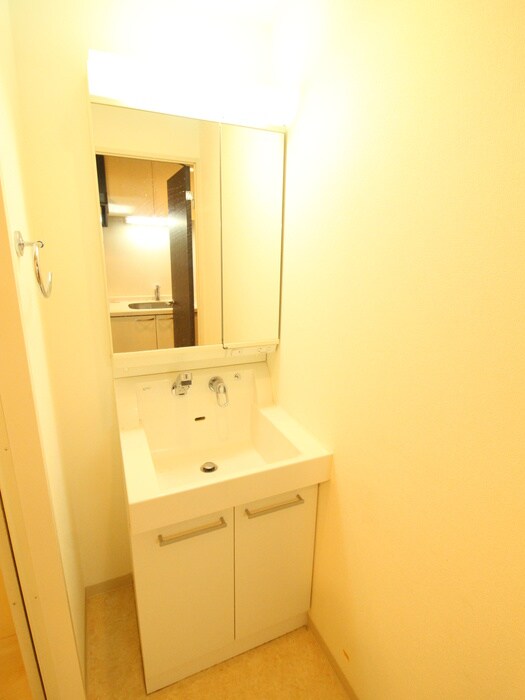 物件内観写真10　(廊下)