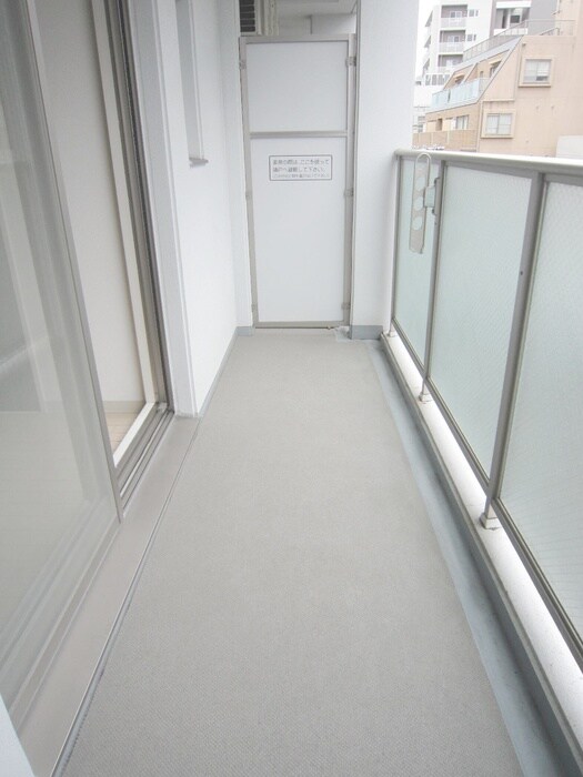 物件内観写真12　(ベランダ・バルコニー)