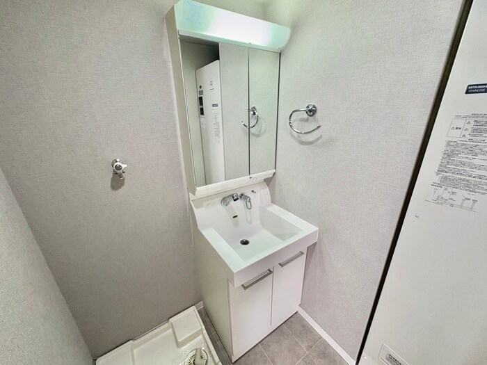 物件内観写真15　(洗面)