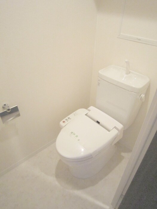 物件内観写真15　(トイレ)