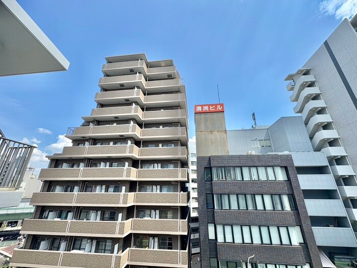 物件内観写真22　(室内からの展望)