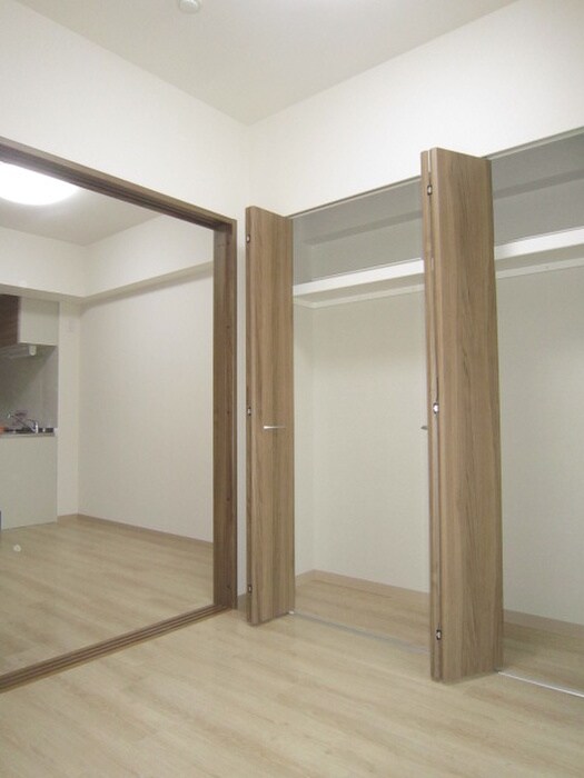 物件内観写真10　(居室)