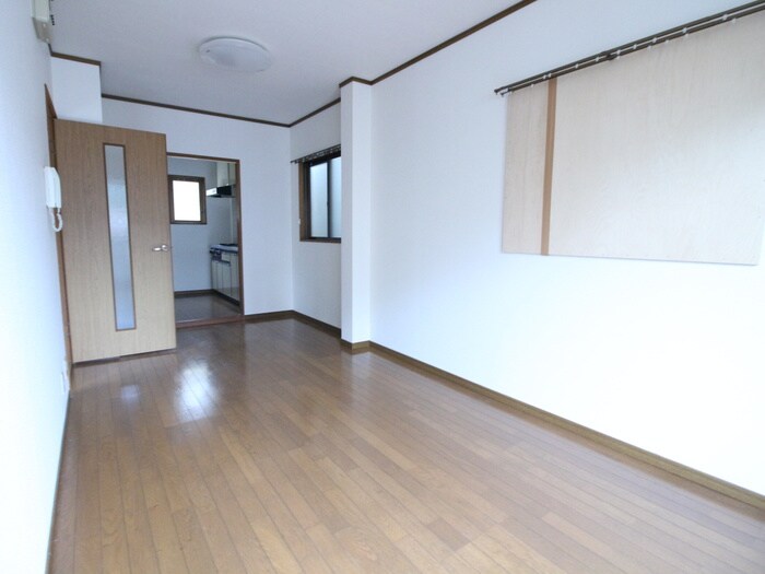 物件内観写真6　(居室)