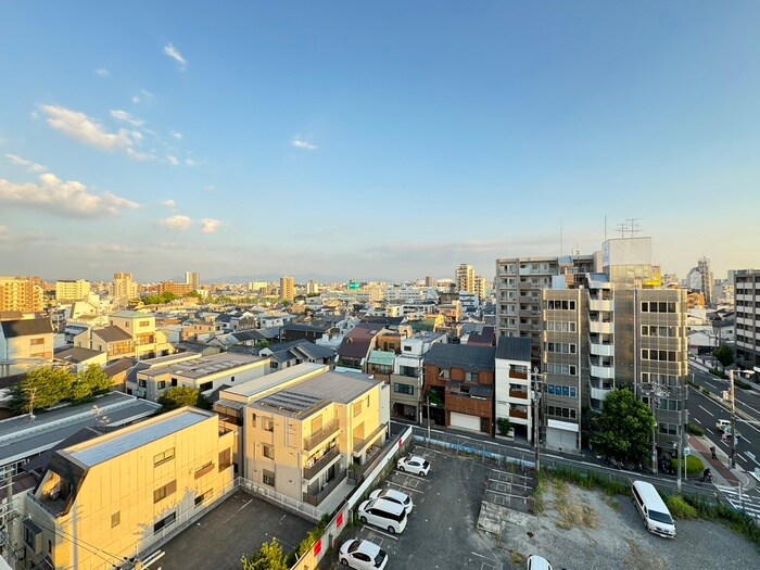 物件内観写真21　(室内からの展望)