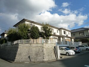 稲野貸家外観写真