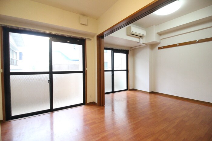 物件内観写真13　(居室)