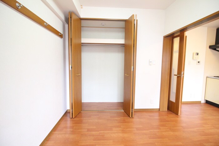 物件内観写真14　(収納)