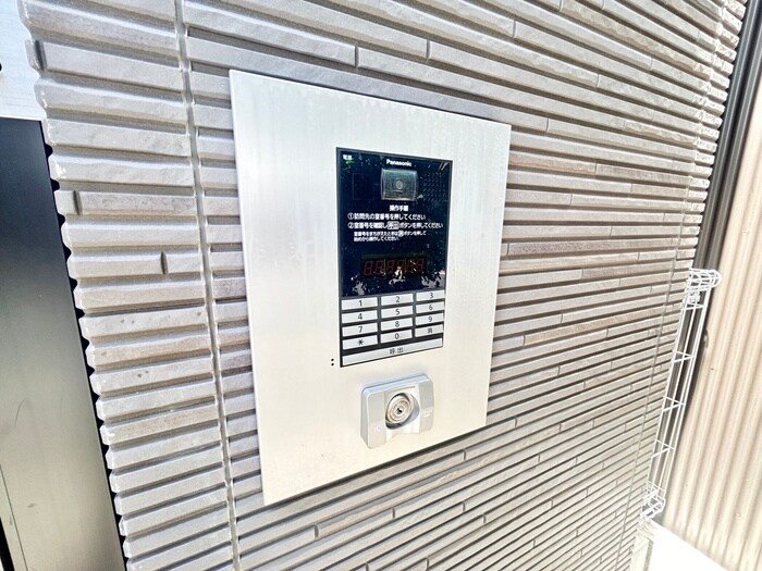 物件外観写真4　(建物設備)