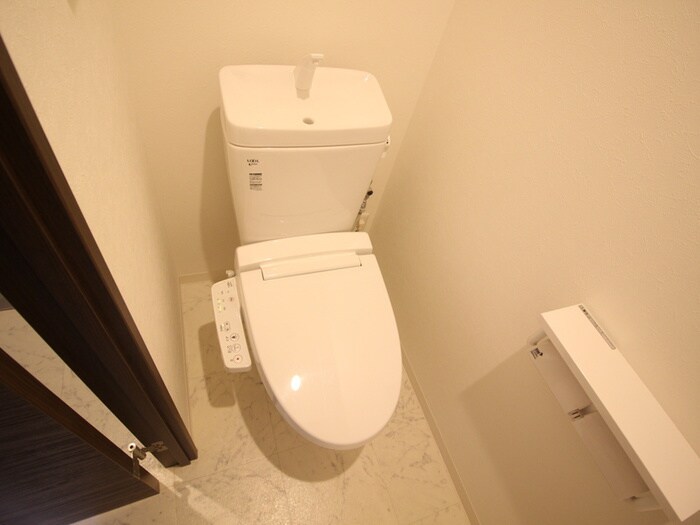 物件内観写真10　(トイレ)