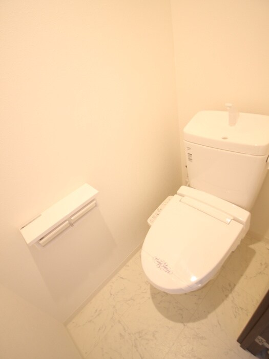 物件内観写真10　(トイレ)