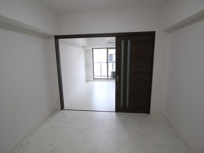 物件内観写真12　(居室)