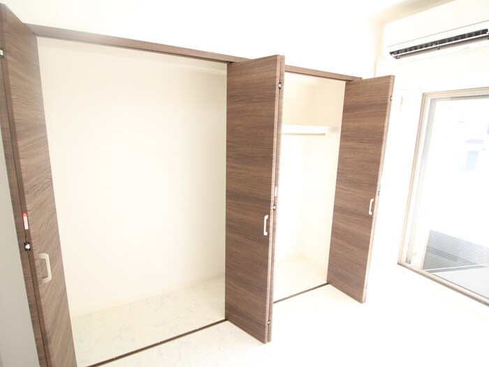 物件内観写真18　(収納)