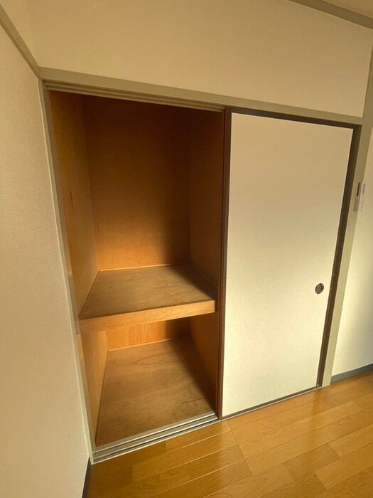 物件内観写真14　(収納)