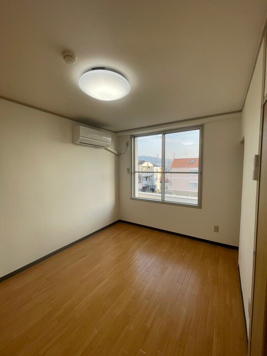 物件内観写真17　(居室)