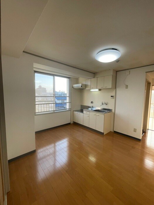 物件内観写真19　(居室)