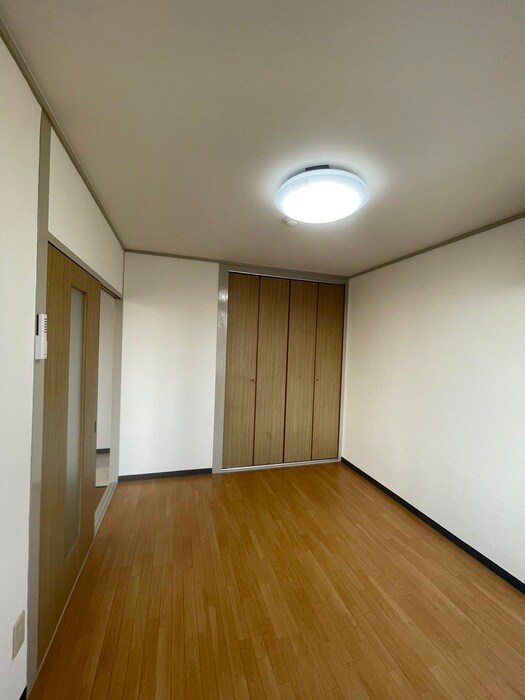 物件内観写真21　(居室)