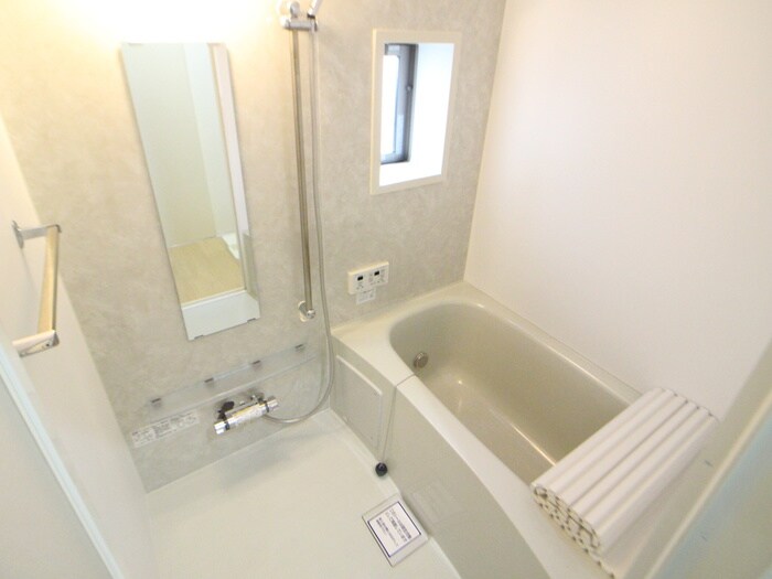 物件内観写真10　(バス／シャワールーム等)