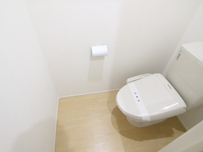 物件内観写真15　(トイレ)