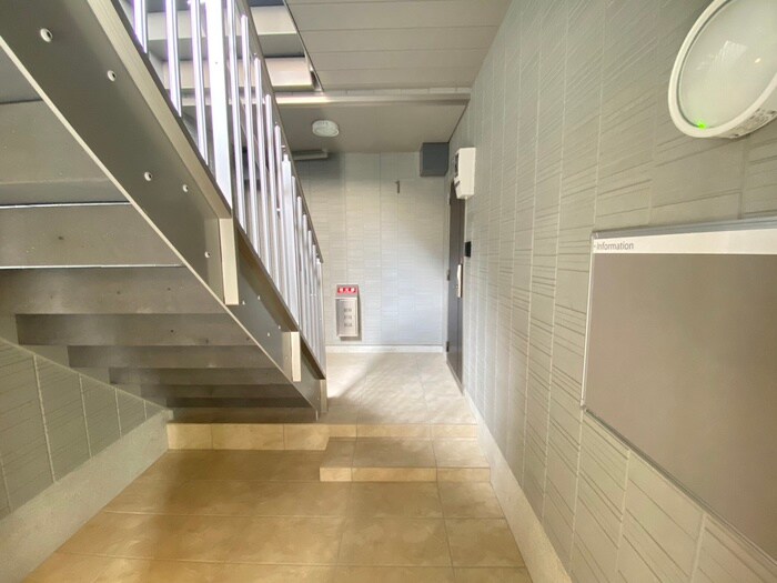 物件外観写真6　(建物設備)