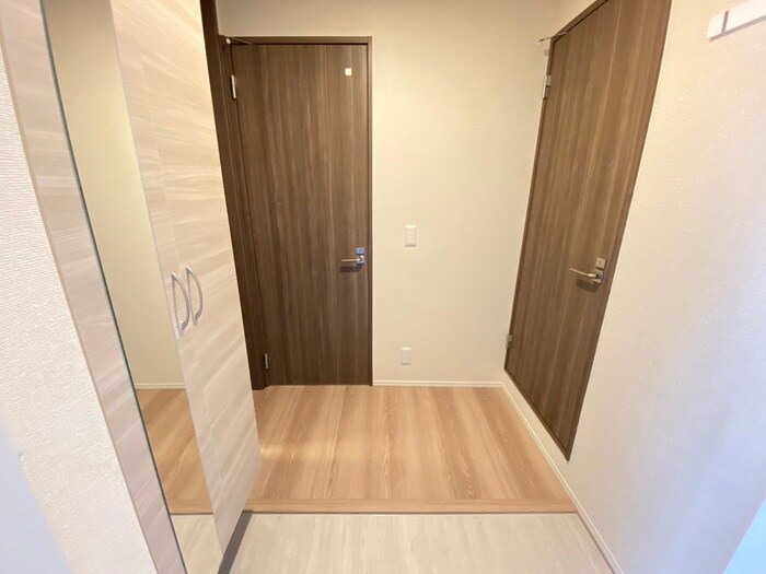 物件内観写真19　(廊下)