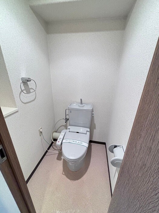 物件内観写真10　(トイレ)