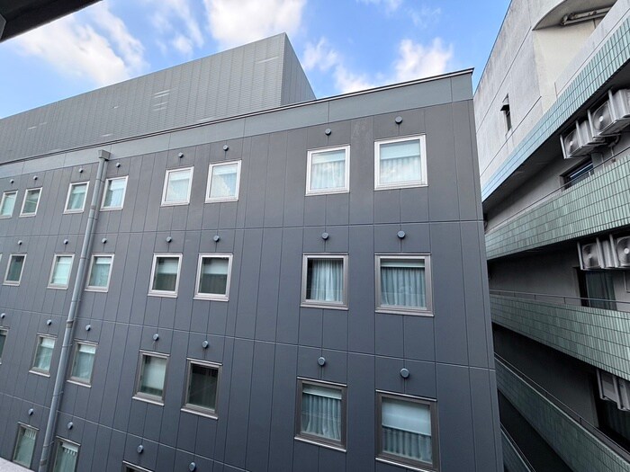 物件内観写真15　(室内からの展望)