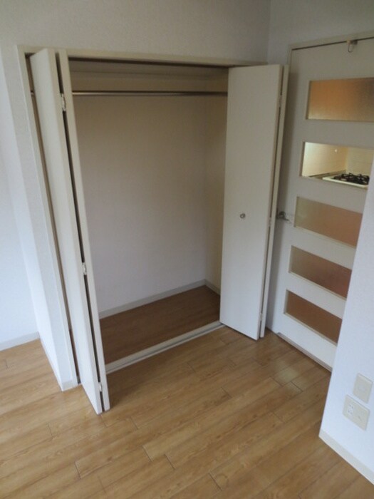 物件内観写真14　(収納)