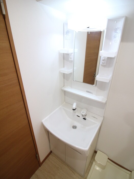 物件内観写真13　(洗面)