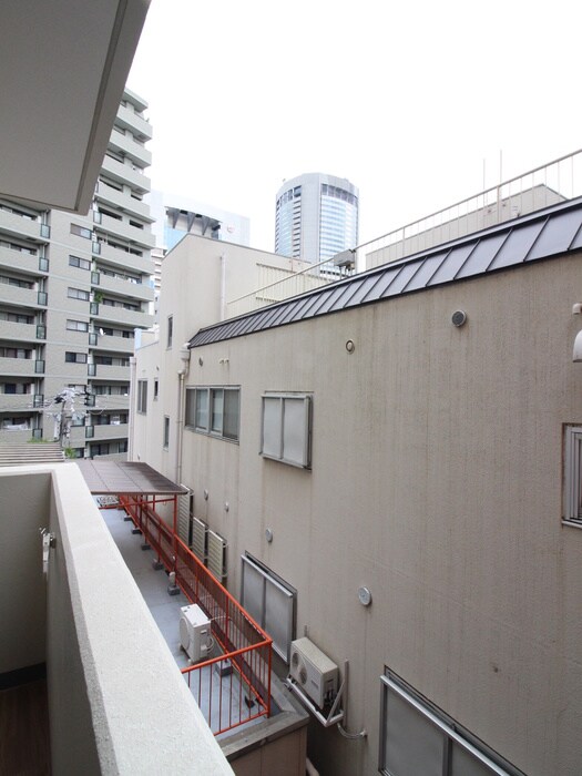 物件内観写真20　(室内からの展望)