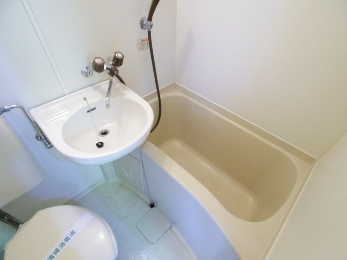 物件内観写真12　(バス／シャワールーム等)