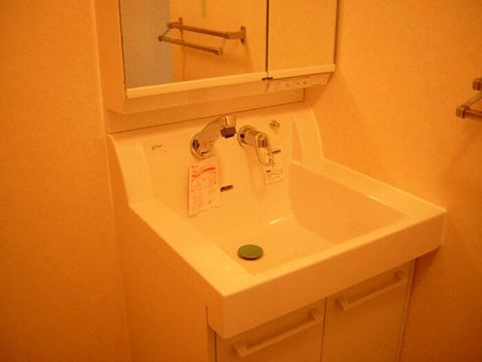 物件内観写真10　(洗面)