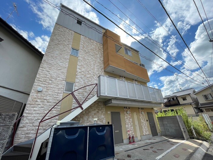 物件外観写真2　(外観写真)