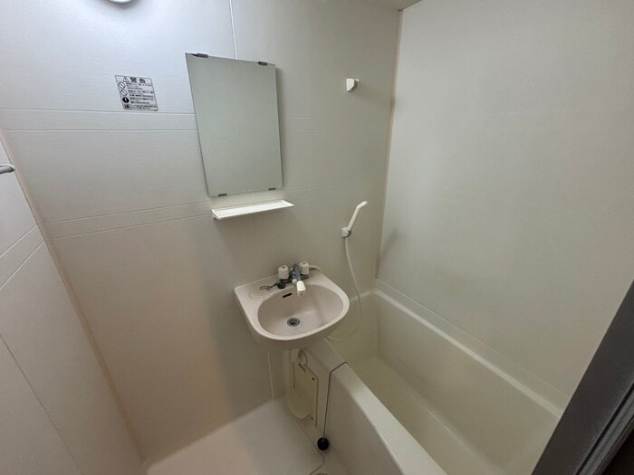 アルティスタ東向日のバス