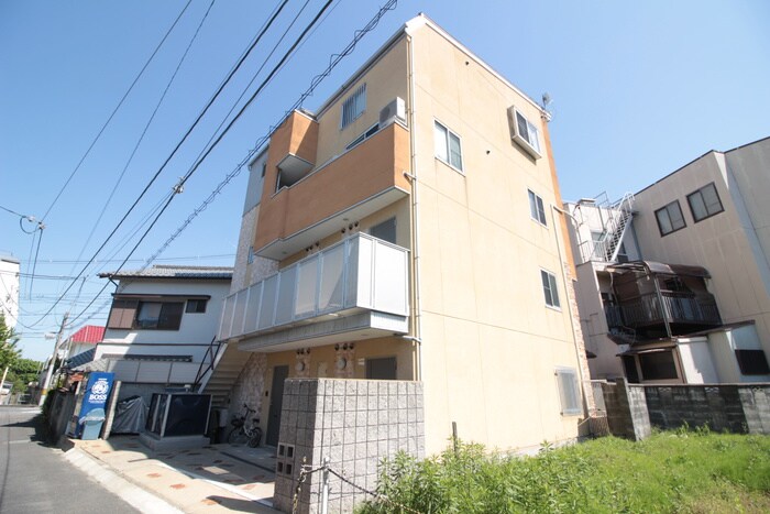 アルティスタ東向日の外観写真