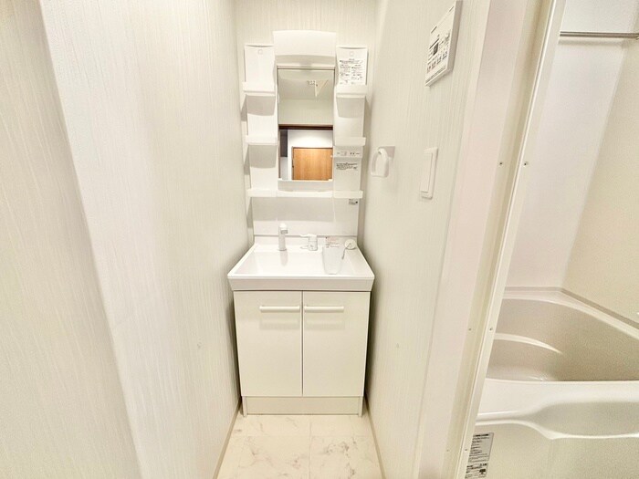 物件内観写真17　(洗面)