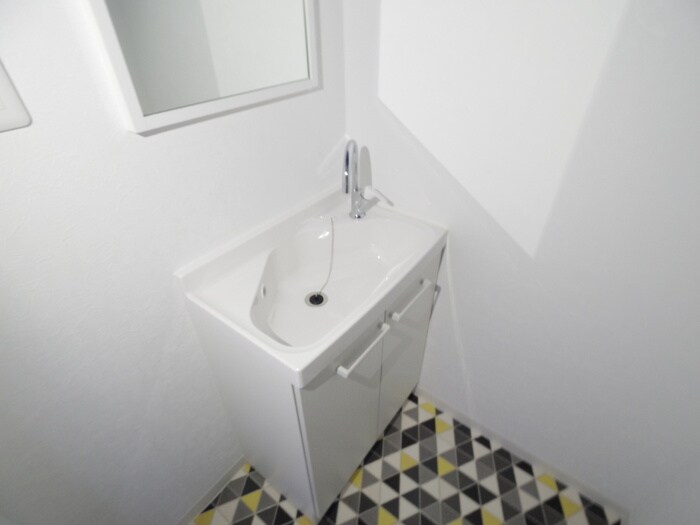 物件内観写真11　(洗面)