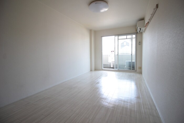 物件内観写真8　(内観写真)