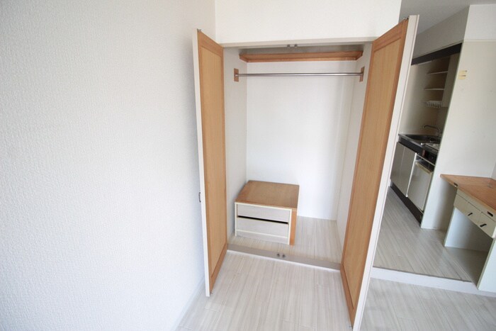 物件内観写真9　(収納)