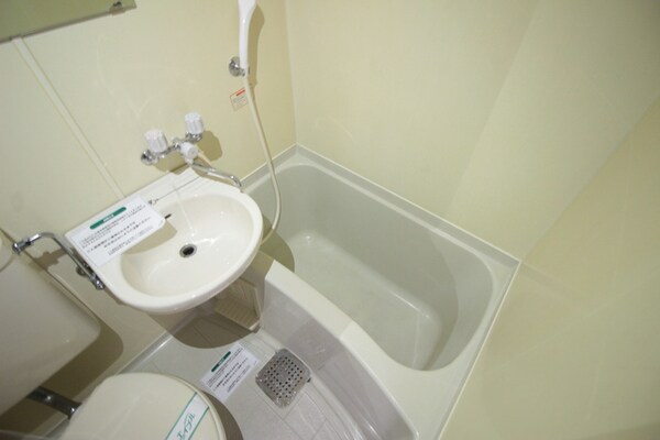 バス／シャワールーム等